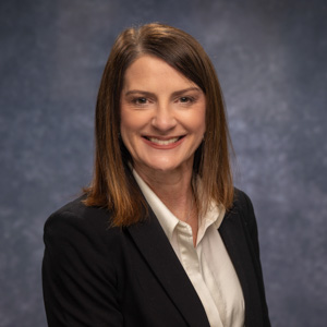 Leigh Shughrou - headshot